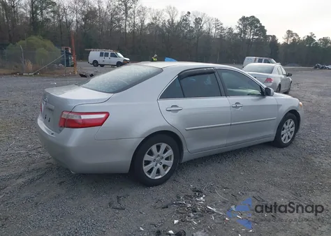 2009 Toyota Camry Xle V6 z USA, uszkodzony, nr VIN 4T1BK46KX9U592687